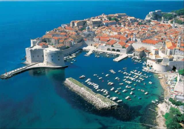 Old Harbour Center Leilighet *