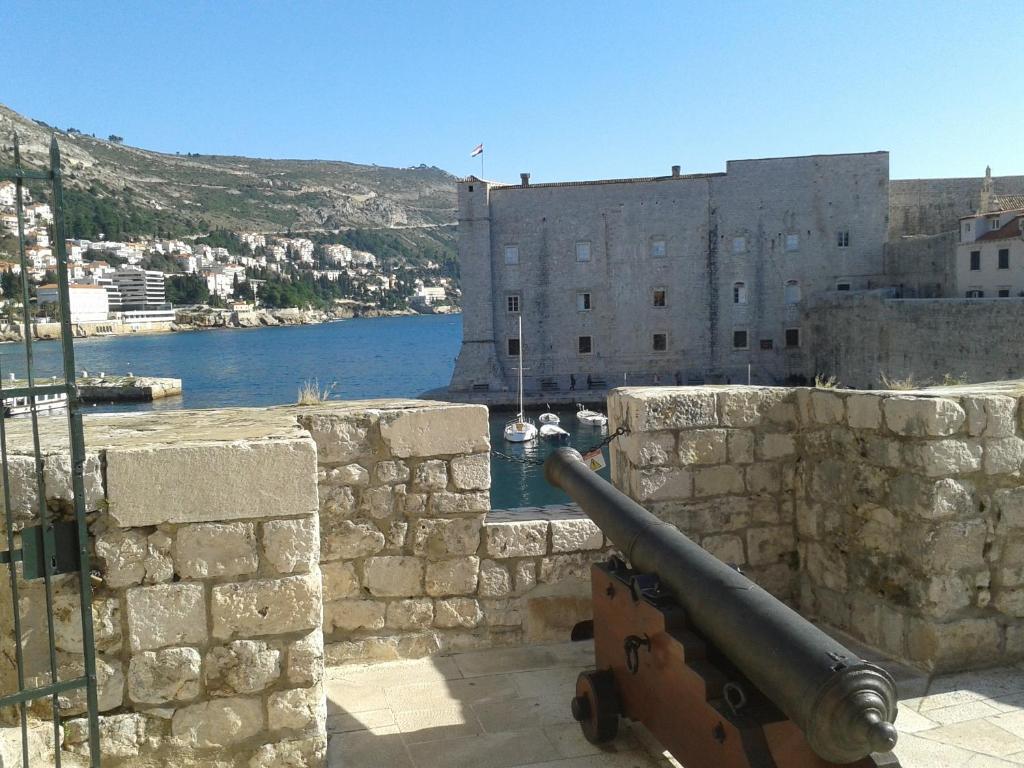Old Harbour Center * Dubrovnik